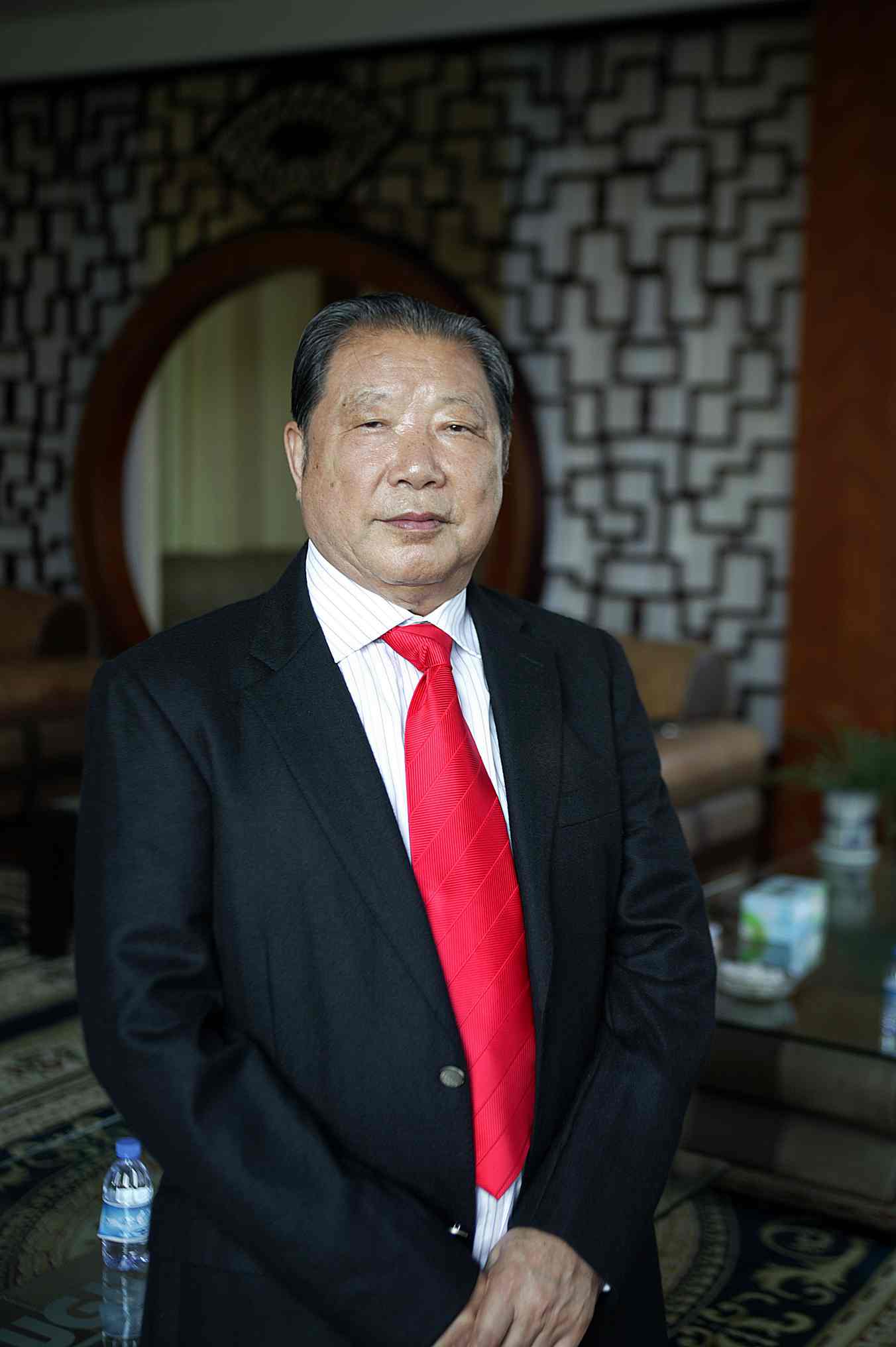 张静章